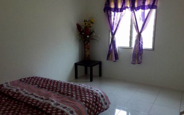 Zahara Homestay