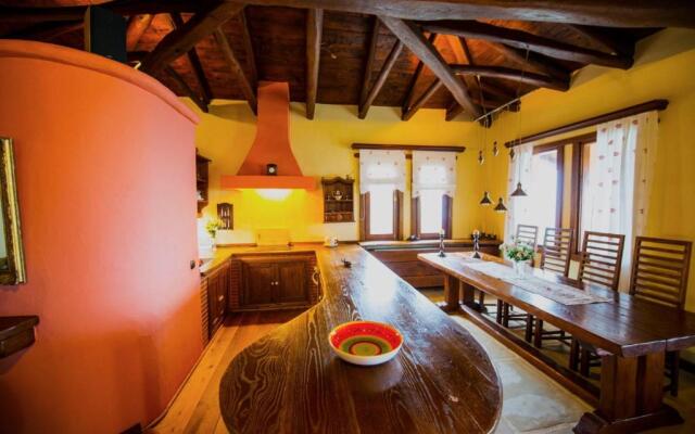 Pelion Homes