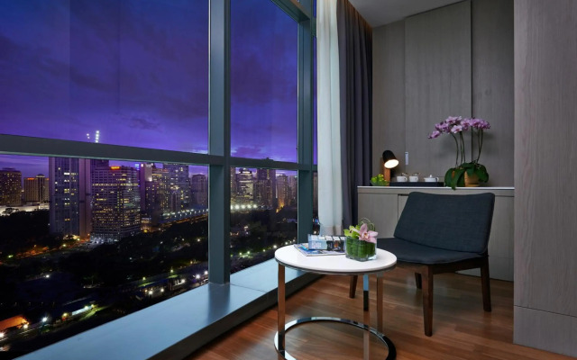 V E Hotel & Residence