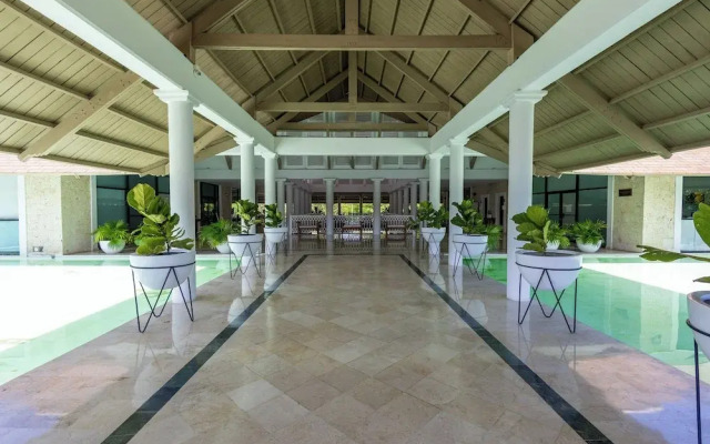 Family Elite Golf Vacations in Cocotal