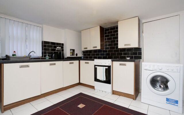 St James Apartment