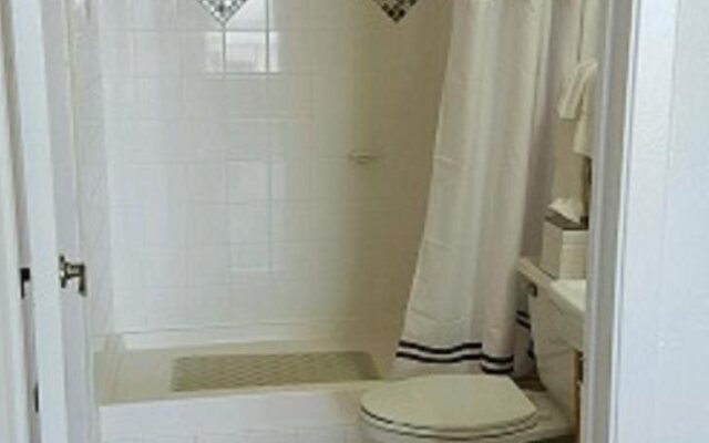 Islander East Condominiums