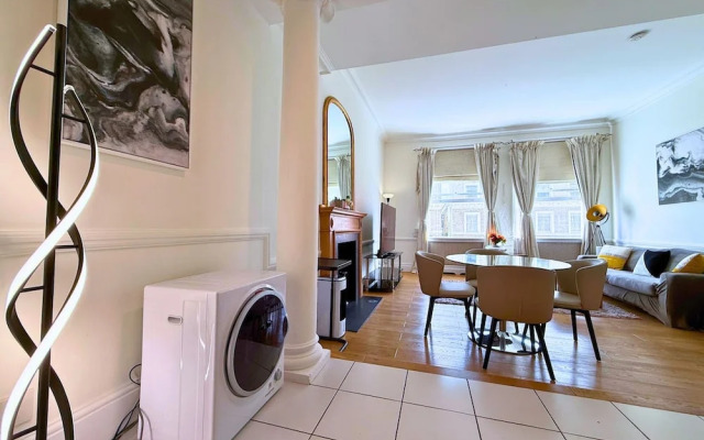 Knightbridge Hydepark 2b2b and Garden