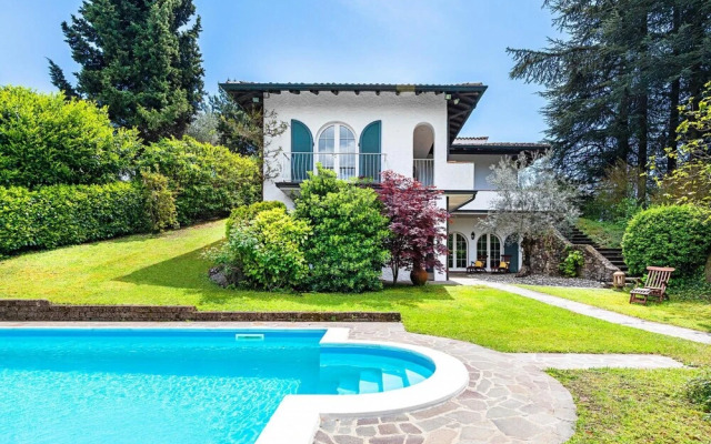 Villa Costanza in Padenghe sul Garda
