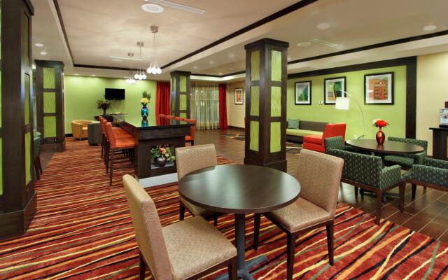 Holiday Inn Express & Suites Houston East - Baytown by IHG