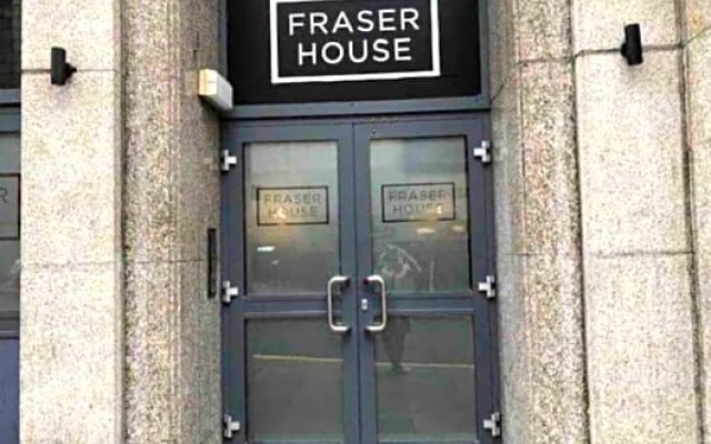 Flat 8,Fraser house apartment *3 bedrooms *