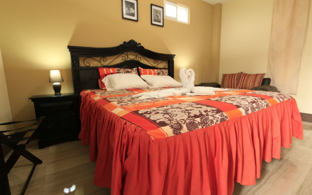 El Delfin Hotel y Restaurante