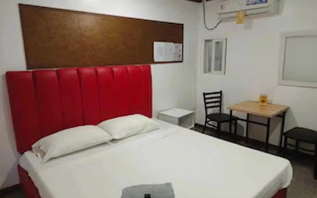 Collection O JM Lodge Near Clark Airport