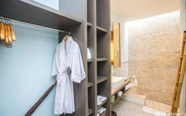 The Jineng Villas