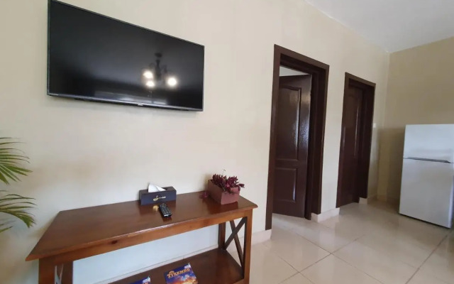 Serendib Suites & Conference Center