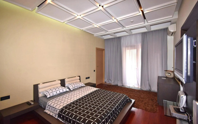 Teryan street, 3 bedrooms Luxury, Duplex apartment TT444