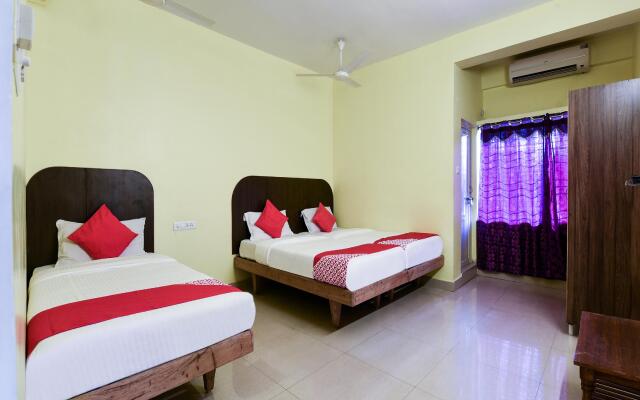 OYO 15011 Blue Homes