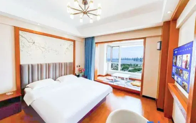Haimi Preferred Scenic Apartment (Shibei Bay Dream Water Park)