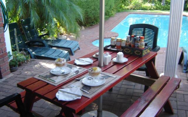 Cedar Lodge Guest House