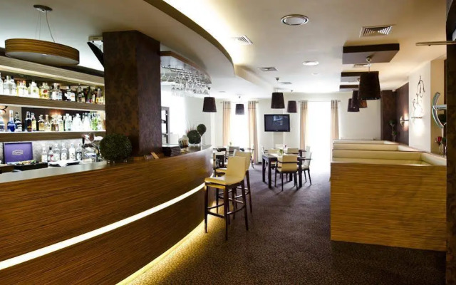 Hotel Ines