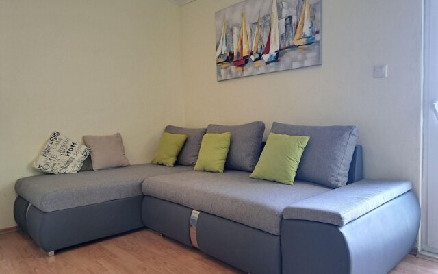 Apartment in Kastel Stafilic Near the sea