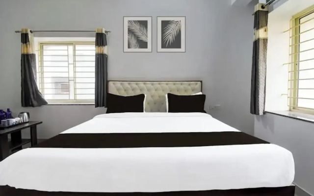 Hotel Crystal INN