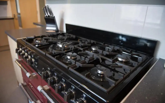 The Lodge at Broadway