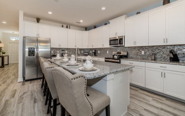 1638 Moon Valley Drive