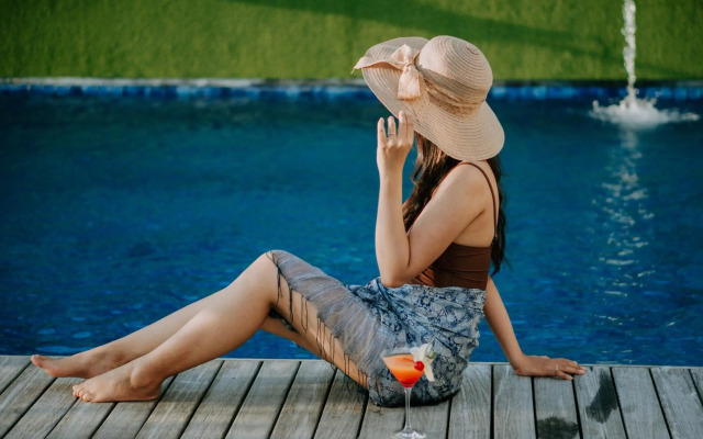 J4 Hotels Legian