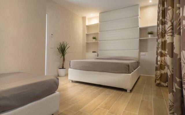 White Suite  Apartments