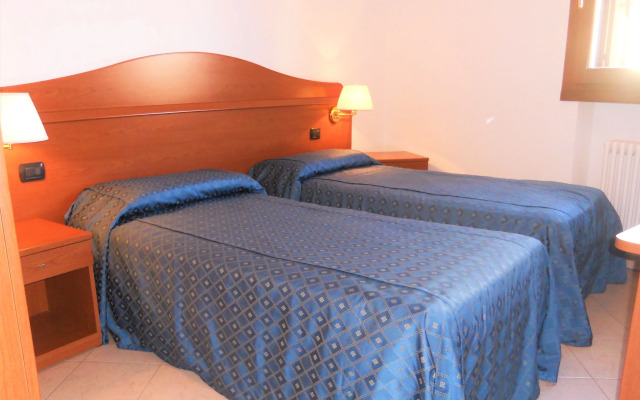 Hotel Italia Risorta