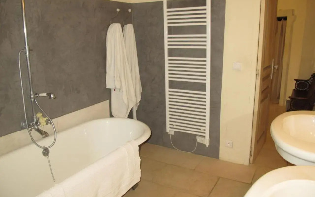 Holiday Home Les Puits Neufs - CVN145