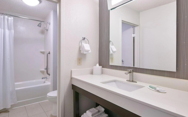 Courtyard by Marriott Columbus Downtown