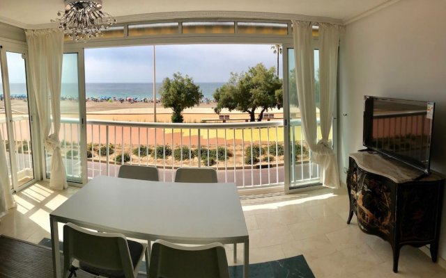 Poniente Beach Promenade Apartment