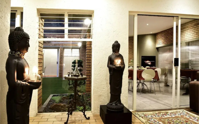 Five O'clock Zen Boutique Guest House