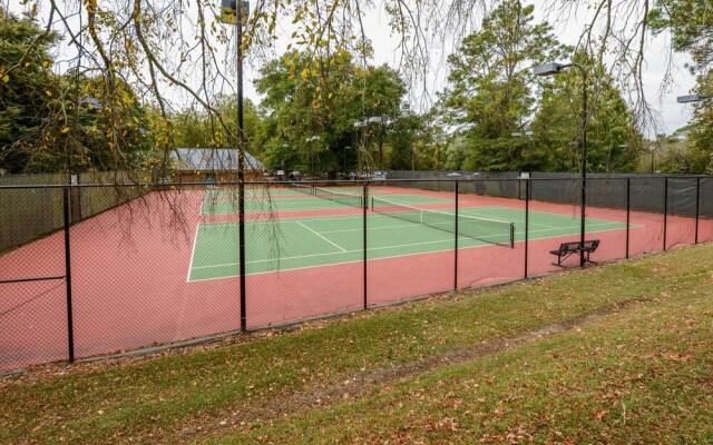Downtown Southern Pines Townhome With Deck!
