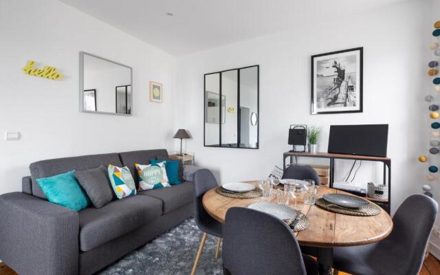 Le Plongeoir Malouin by Cocoonr