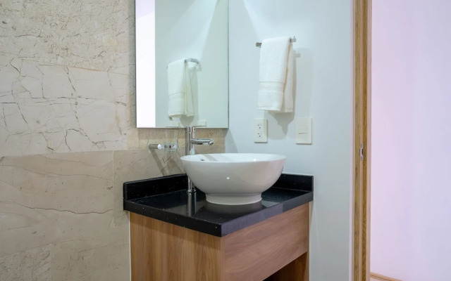 Menesse Studio 1 Bedroom Home