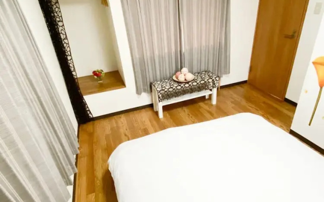 Osaka Nipponbashi Family House