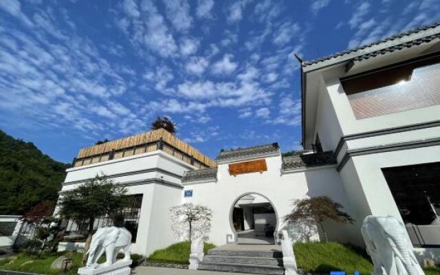 Tiangong Heyuan Hotel, Huashuiwan, Chengdu