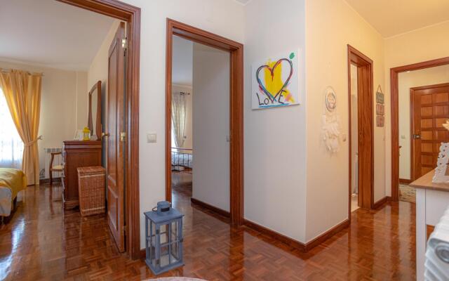 Balcony Touristic Center Apartment