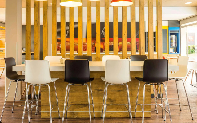 ibis Tarbes Odos