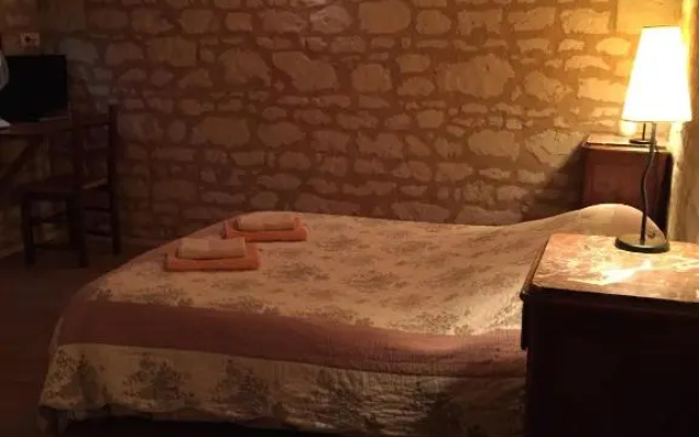 Les Caves