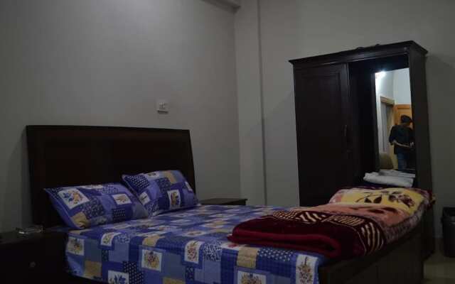 Hotel Crown City Muzaffarabad