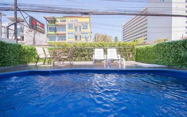 Only Blue Hotel