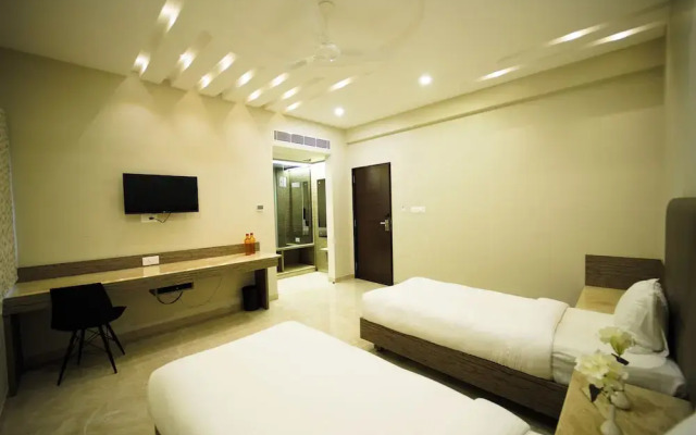 Sun Shine Hotel
