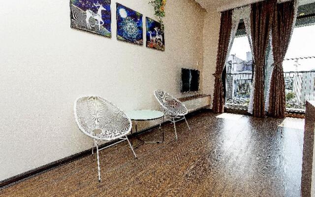 OYO 1048 Marina Apartment