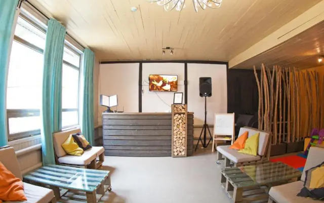 Pihtoviy Bor Hotel