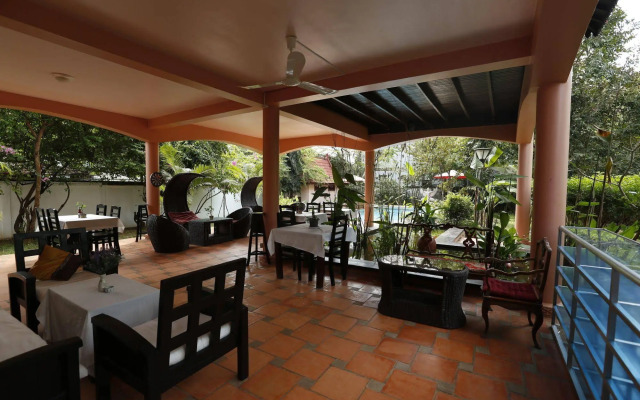 Relax Resort Angkor Villa