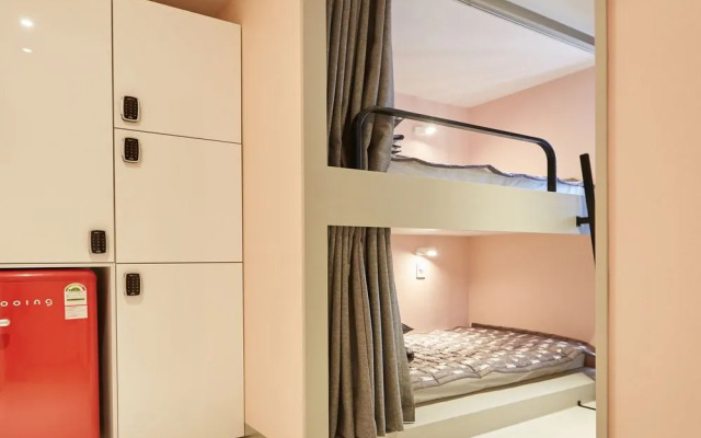 Haru Hotel & Guesthouse - Hostel