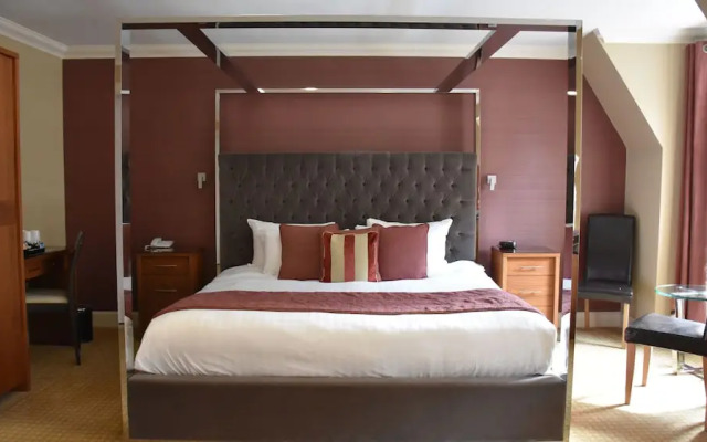 The Royal Hotel