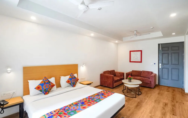 Fabhotel Prime Cloud 9