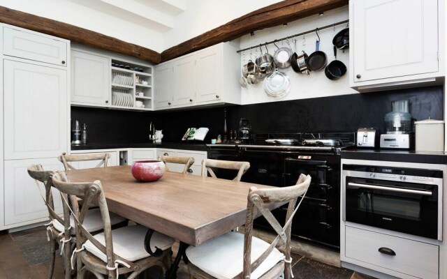 Veeve - Breathtaking Battersea