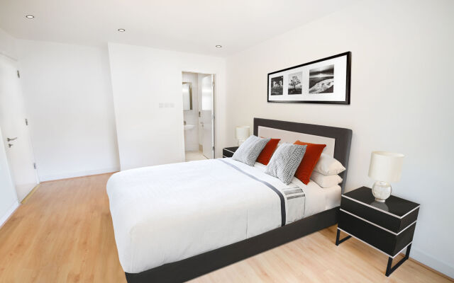 Gallery Quay 3 Bedroom Apartment