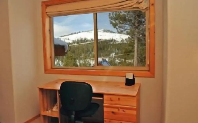 Comfortable Stockholm Vista